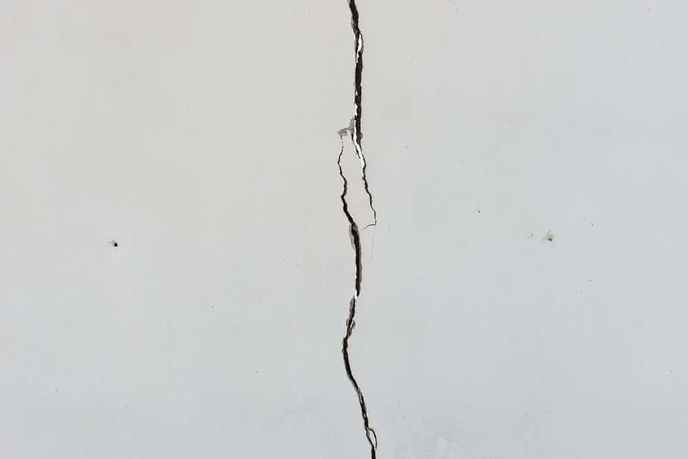 Cracked Drywall